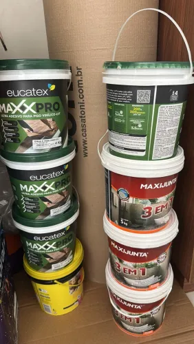 COLA PISO VINÍLICO EUCATEX MAXXPRO 4kg - 4und disponível 