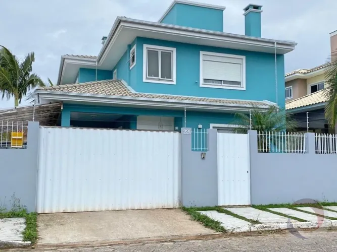 Casa para Venda em Florianópolis, Carianos, 4 dormitórios, 1 suíte, 3 banheiros, 4 vagas