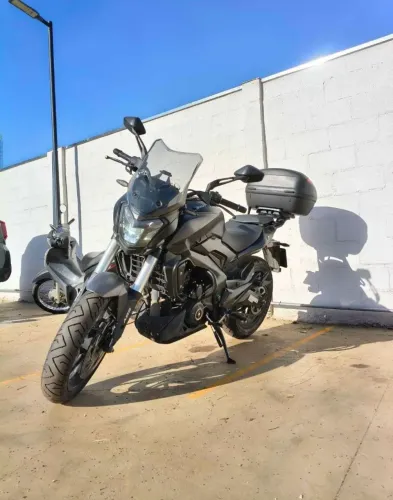 2025 Bajaj Dominar 400
