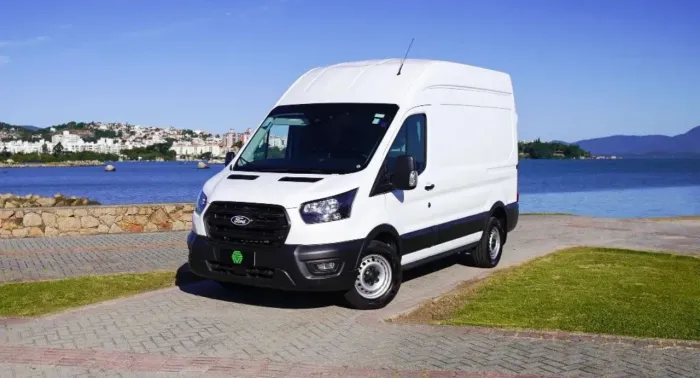 Ford Transit Furgão 2.0 Longo Turbo DIE Aut. 2026