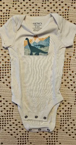 Body Carters original tamanho 0 a 3/estampa dinossauro 
