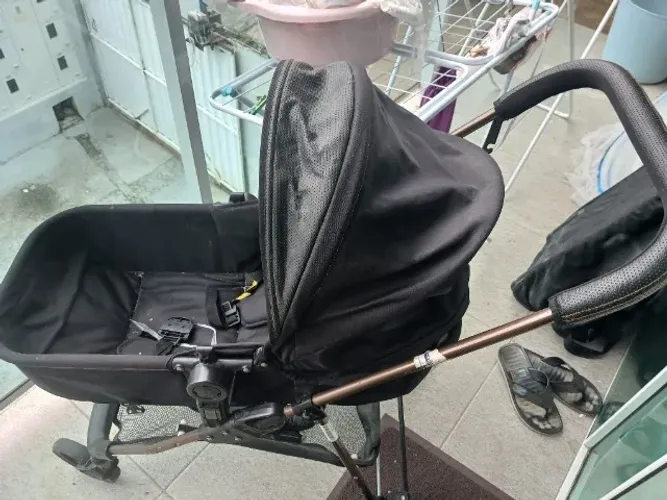 CARRINHO DE BEBÊ E bebê Conforto 400