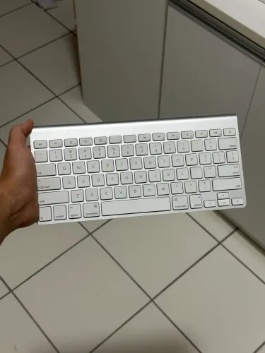 Apple Wireless Keyboard