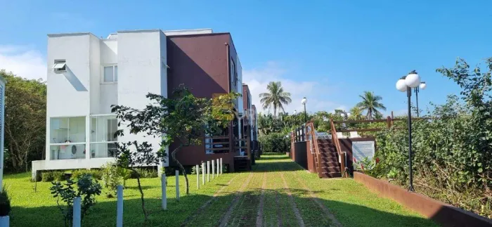 Casa em condomínio à venda no Boracéia em São Sebastião/SP