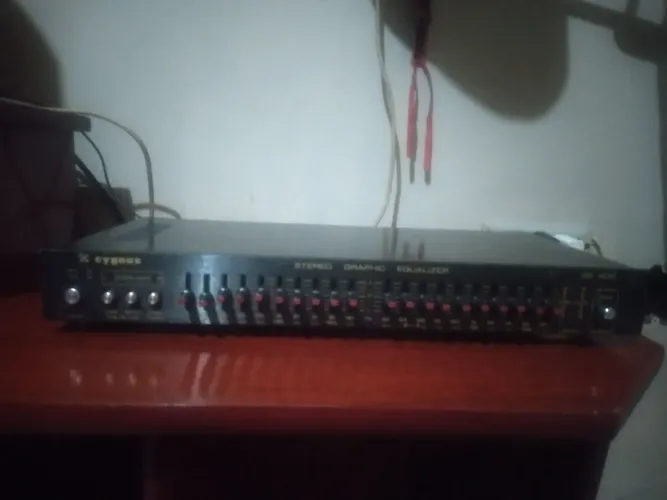 Vendo equalizador cygnus g 400 funcionando perfeitamente 