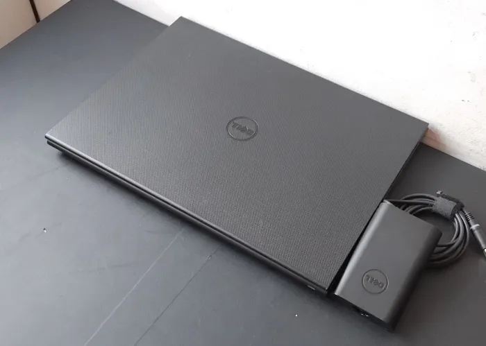 Notebook DELL i5/ GeForce/ SSD