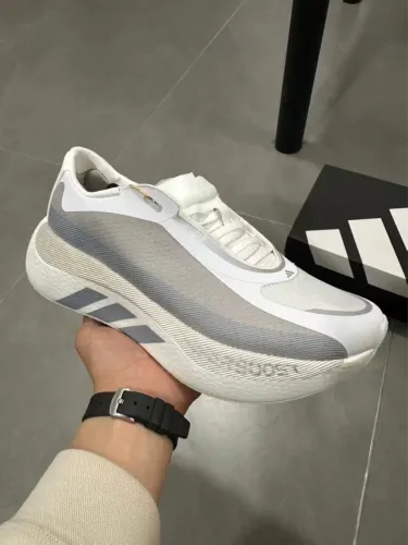Adidas adizero hyperboost 