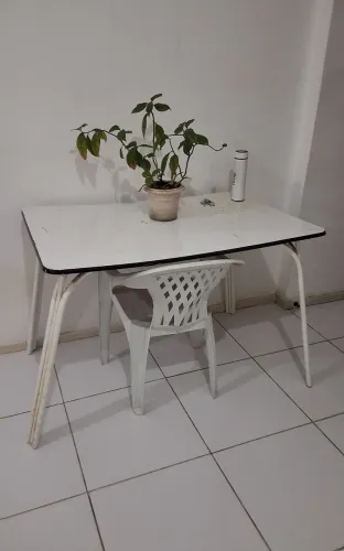 MESA PARA DOAÇÃO
