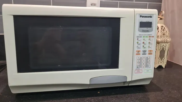 Microondas Panasonic Piccolo 22 litros
