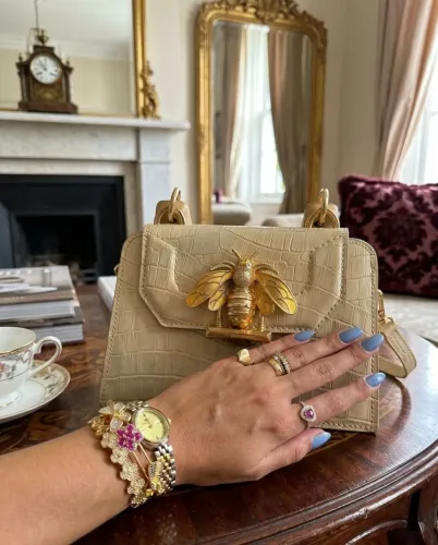 Bolsa  Believe Couro Croco Bege