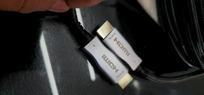 REFORMA E CONSERTO DE "HDMI DE FIBRA ÓPTICA "