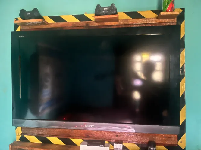 Vende-se TV Sony 40 Polegadas ( não é Smart )