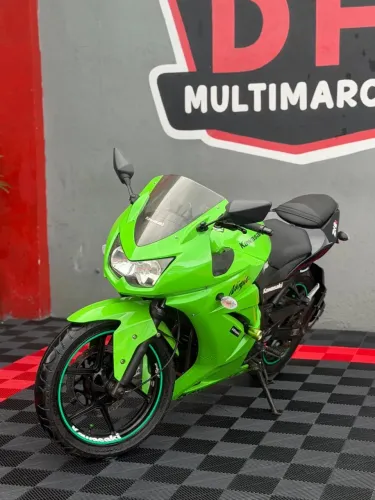KAWASAKI NINJA 250R ano 2010