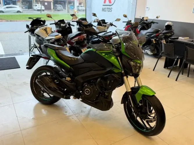Bajaj Dominar 400 2023