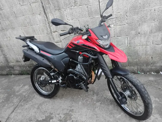 Vende-se Yamaha XTZ Lander 2023 *