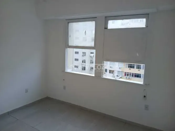Sala - / Comercial / Centro