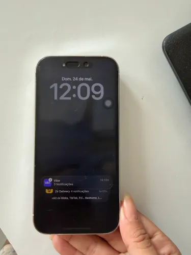 iPhone 14 Pro, 256 Gb, saúde da batéria 82%, única dona.