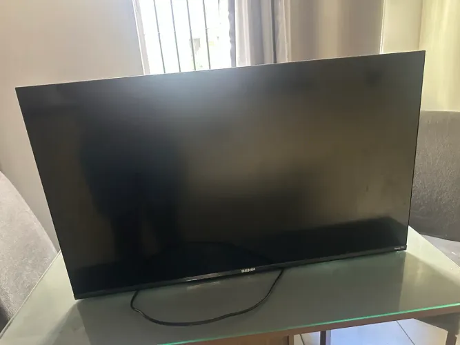 TV ROKU SMART