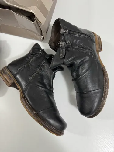 Bota de Couro Perlatto