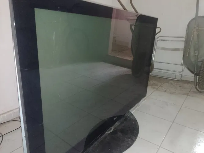 Vendo tv 50 polegadas LG para conserto 