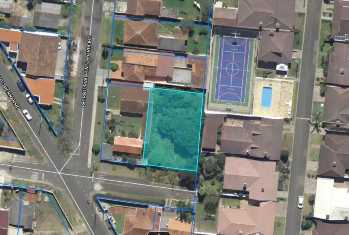 Terreno à venda, 570 m² por R$ 550.000,00 - São Braz - Curitiba/PR