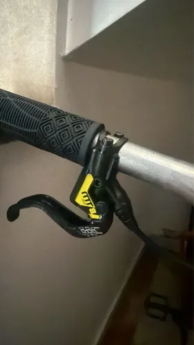 vendo ou pego rolo Freio magura mt8 carbom