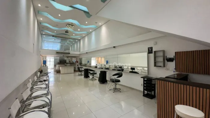 Salão MOBILIADO para alugar, 150 m² por R$ 5.621/mês - Vila Hortência - Sorocaba/SP