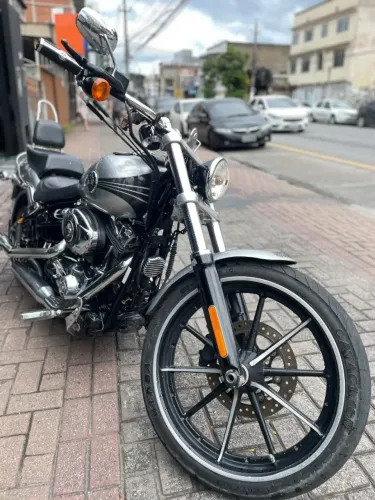 Harley-Davidson Softail Breakout FXSB 1690 CC | 2015