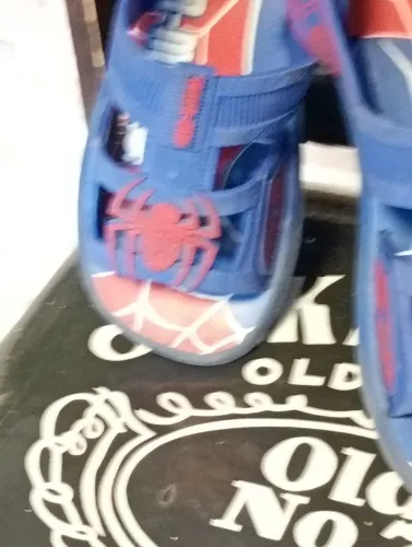Sandália infantil Homem Aranha 31