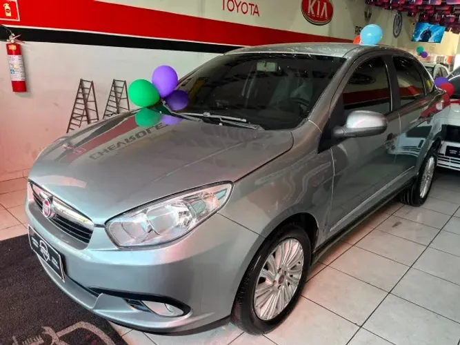 Fiat Grand Siena Essence 1.6 Flex 16V 2015