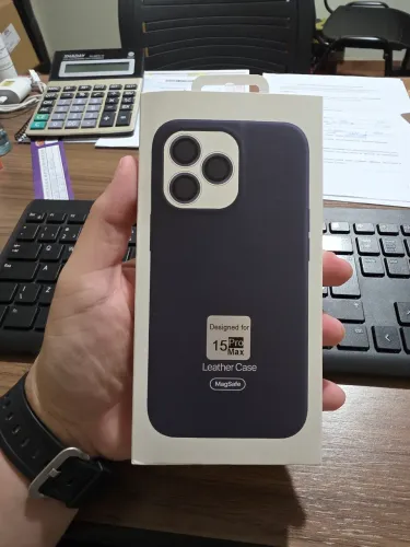 Case IPhone 15 pro max mag safe e protetor de câmera