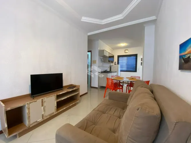 Apartamento 2 dormitórios mobiliados, Ingleses do Rio Vermelho . Florianópolis/SC