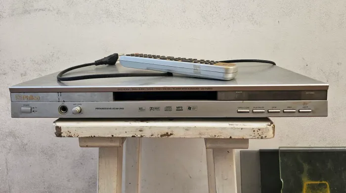 DVD PHILCO ITAUTEC DV-P4800AK com CONTROLE REMOTO 