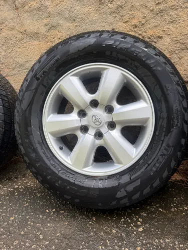 Rodas Hilux aro 17