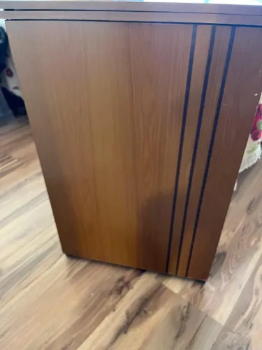 Gabinete para máquina de costura