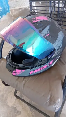Capacete Helt