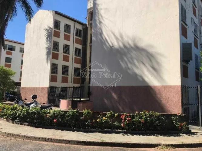 Locação de Apartamentos / Padrão na cidade de Araraquara