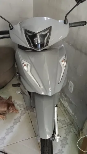 Avelloz AZ 125 Alpha 2026