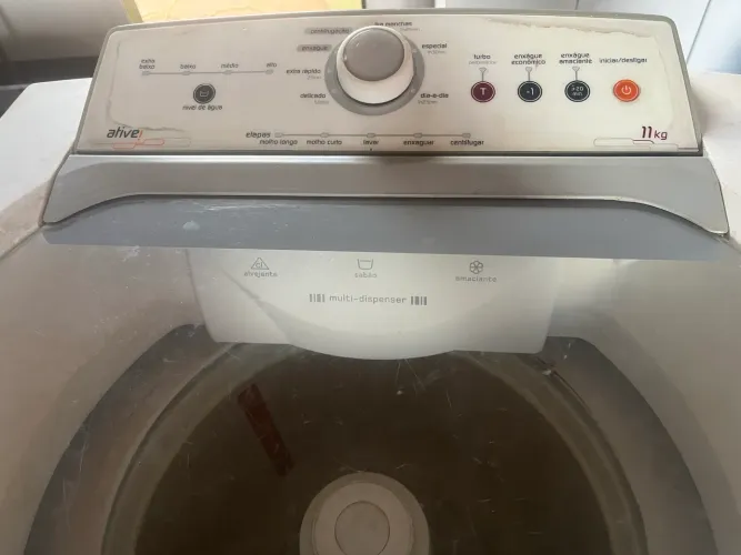 Vendo máquina de 11kg Brastemp
