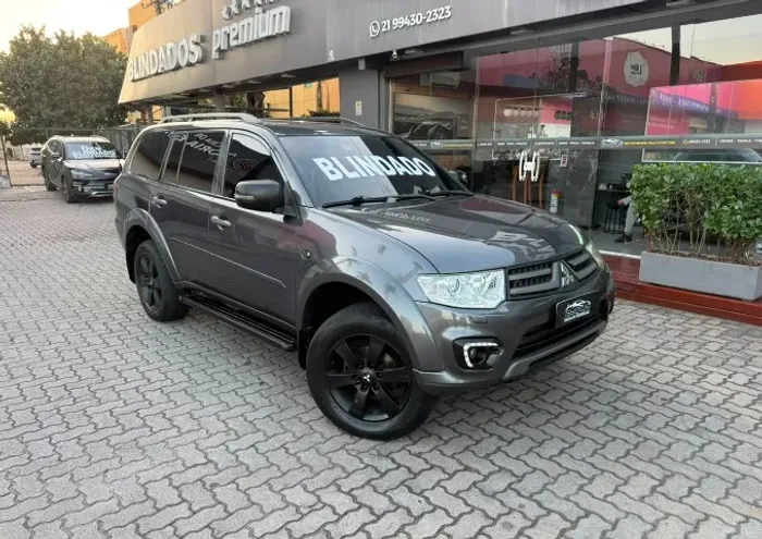 Mitsubishi Pajero HPE 3.2 4X4 T.i. Dies. 5P Aut. 2016