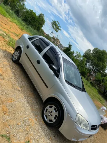 Chevrolet Corsa Sedan 1.0 MPFI 8V 71cv 4P 2002