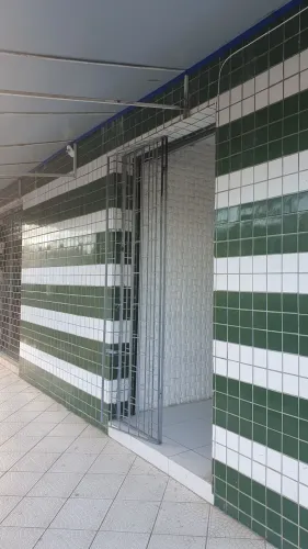 Ponto Comercial no Antares | Água e Luz Inclusas | Excelente Localização