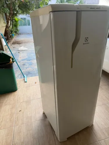 Geladeira Electrolux 1 porta