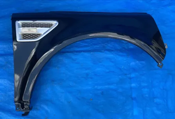 Paralama Direito Freelander 2 2008 A 2014 / Detalhe