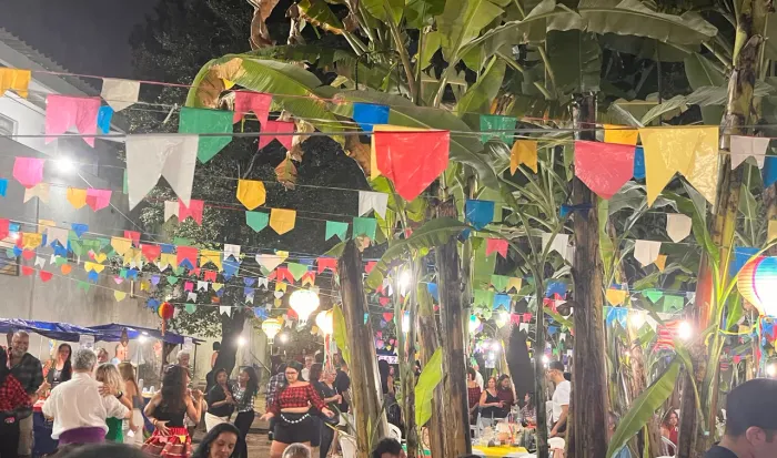 Anime sua festa junina com um trio de forró ao vivo