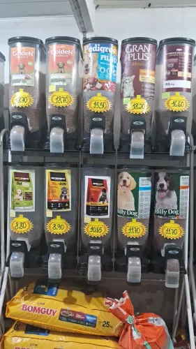Dispenser de ração 
