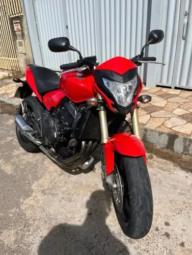 Hornet no parcelamento