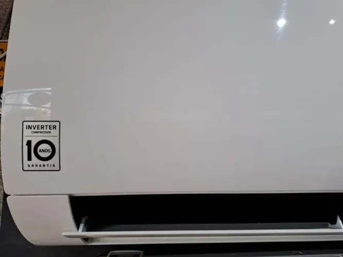 Ar condicionado LG 18 mil btus dual voice inverter