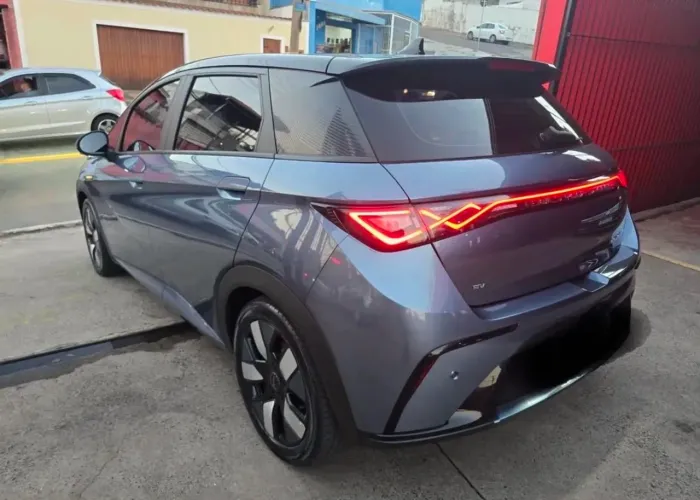 BYD Dolphin EV (Elétrico) 2024