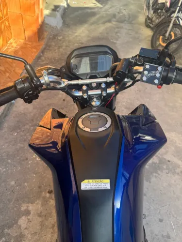 160 azul 2025